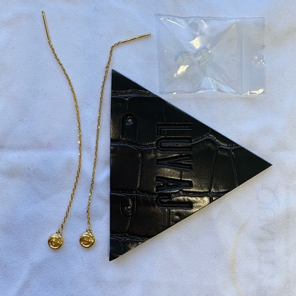 Luv Aj Gold Shell Coil Threader Earrings